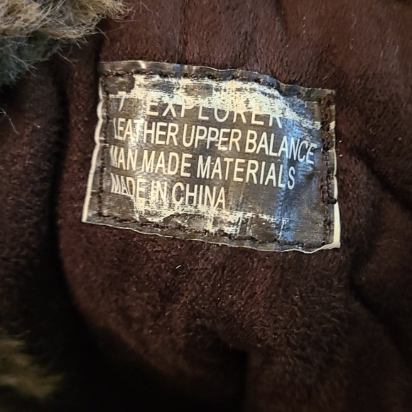 Leather with faux fur trim wedge boots - Picture 4 of 7